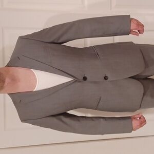 Hugo Boss Grey Suit Jacket & pants Size 42R